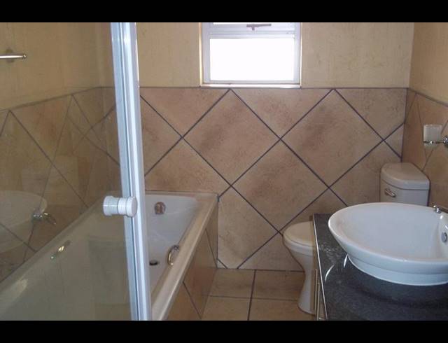 2 BEDROOM APARTMENT FOR SALE IN DRIE RIVIERE